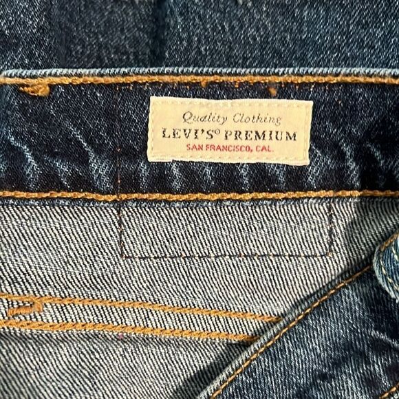 Levi’s Premium 501 ORIGINAL FIT HIGH RISE WOMEN'S SHORTS - Picture 9 of 14
